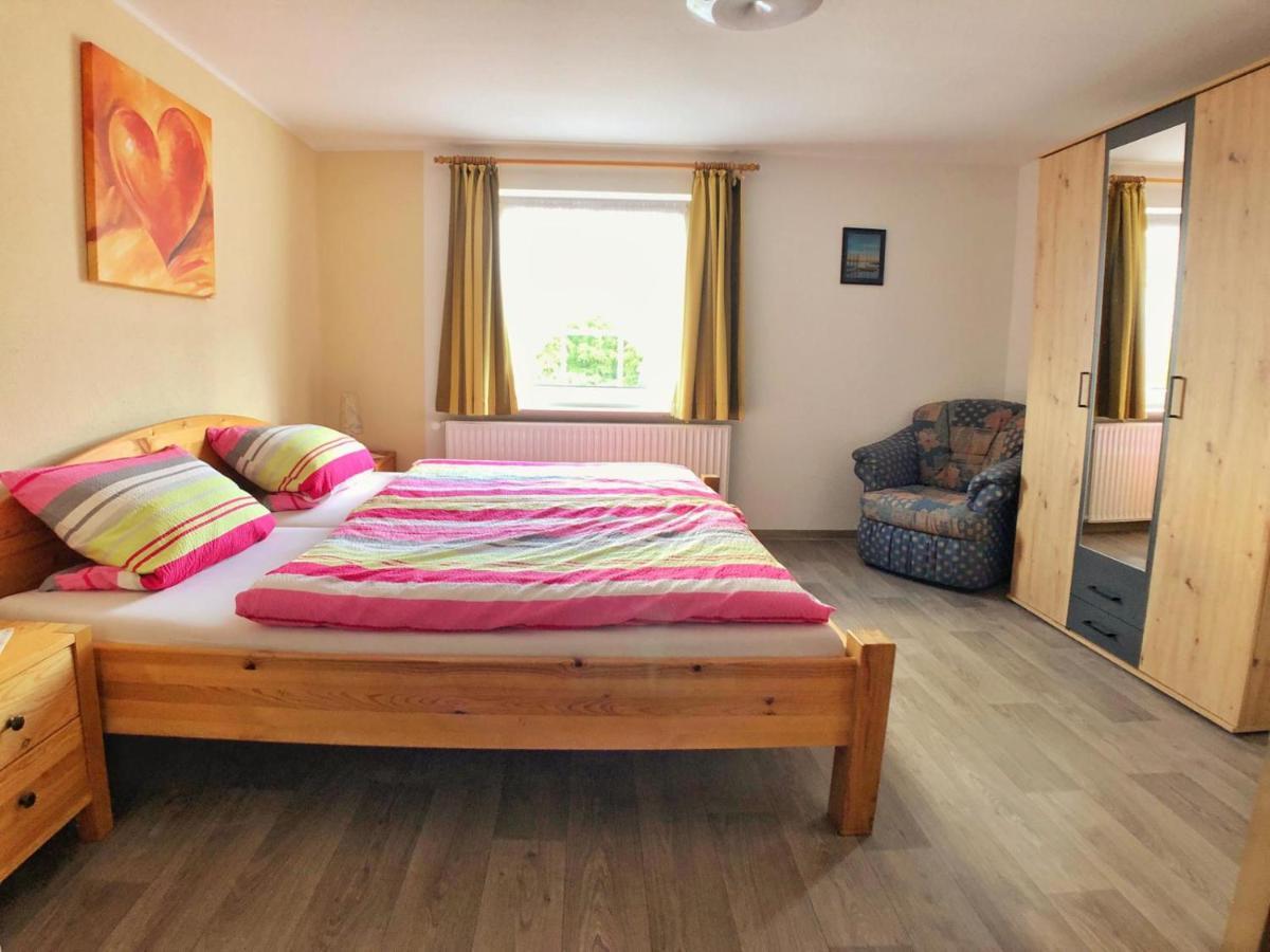 Ferienwohnung Zum Tannenwirt Medebach Exterior foto
