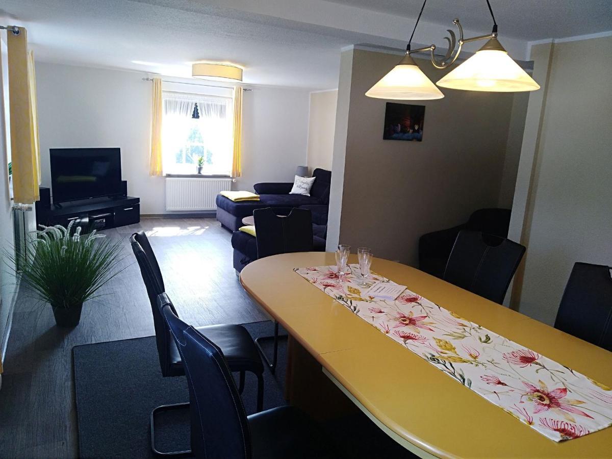 Ferienwohnung Zum Tannenwirt Medebach Exterior foto